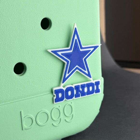 Personalized Dallas Cowboys Bogg Bag Name Tag, Cowboys Bogg Bag Charms - Picture 1 of 6